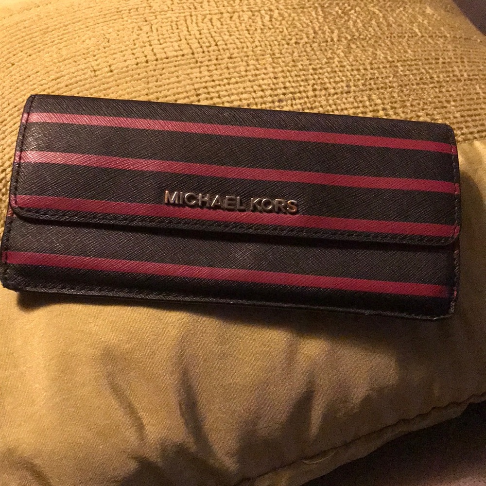 Michael Kors wallet